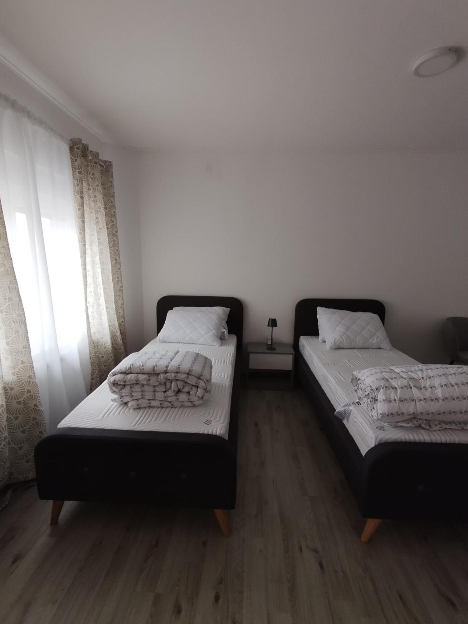 Sleep And Fly Room'S By Dado & Lela Velika Gorica Esterno foto